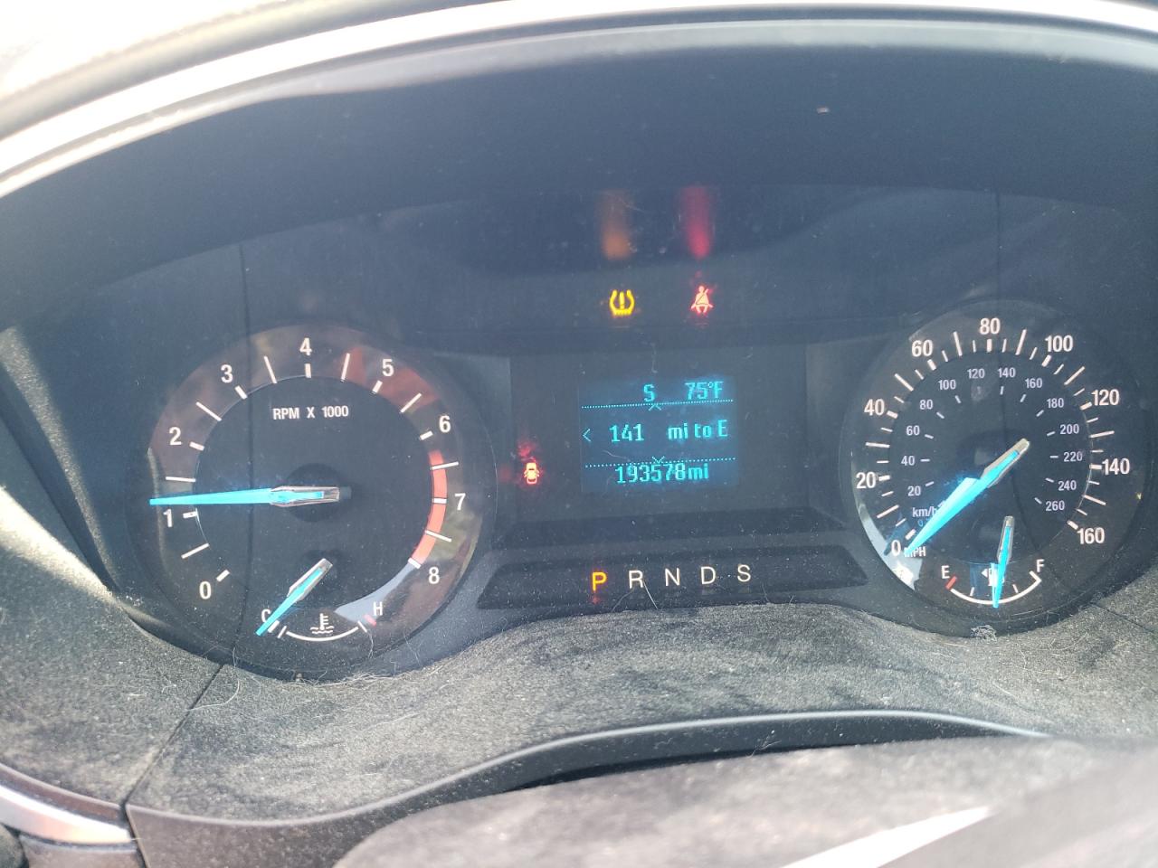 2013 Ford Fusion S VIN: 3FA6P0G74DR251818 Lot: 70057815