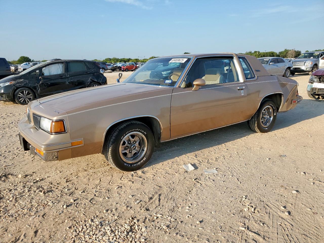 1987 Oldsmobile Cutlass Supreme VIN: 1G3GR11A1HP325003 Lot: 69469625