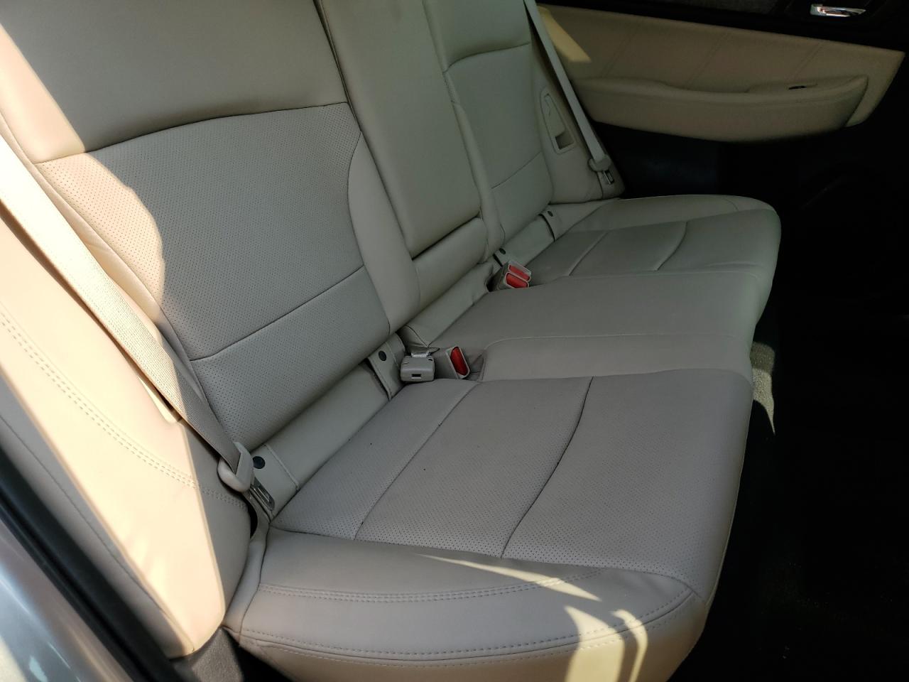 2018 Subaru Outback 3.6R Limited VIN: 4S4BSENC3J3371037 Lot: 67802635