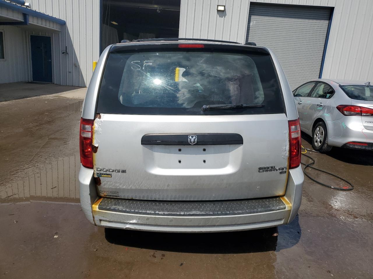 2010 Dodge Grand Caravan Se VIN: 2D4RN4DE0AR144387 Lot: 70171545