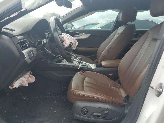  AUDI A4 2017 White