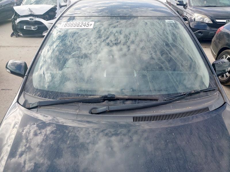 2011 TOYOTA AURIS TR