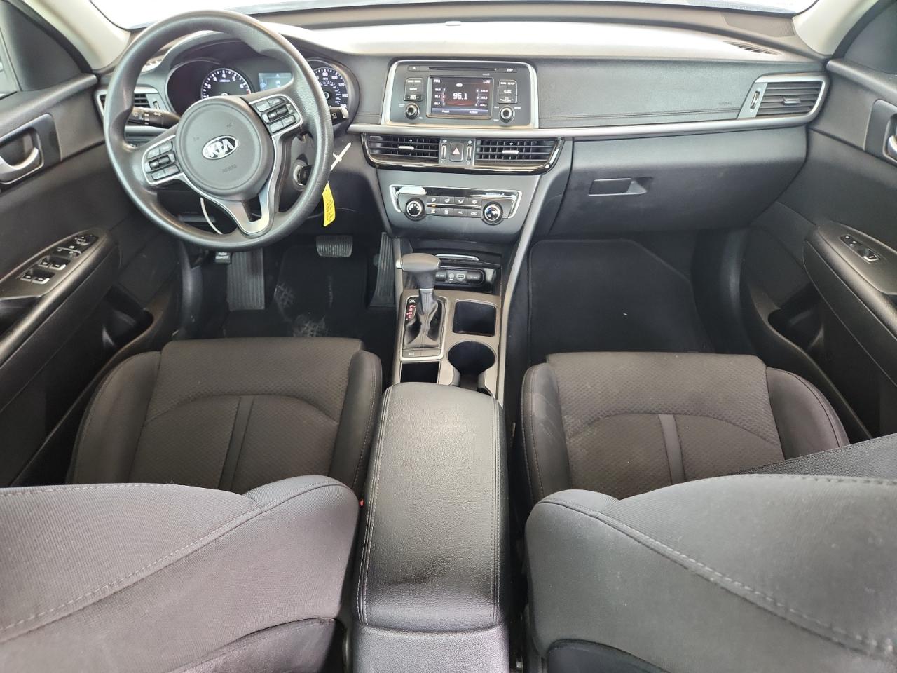 2017 Kia Optima Lx VIN: 5XXGT4L32HG171670 Lot: 70842895