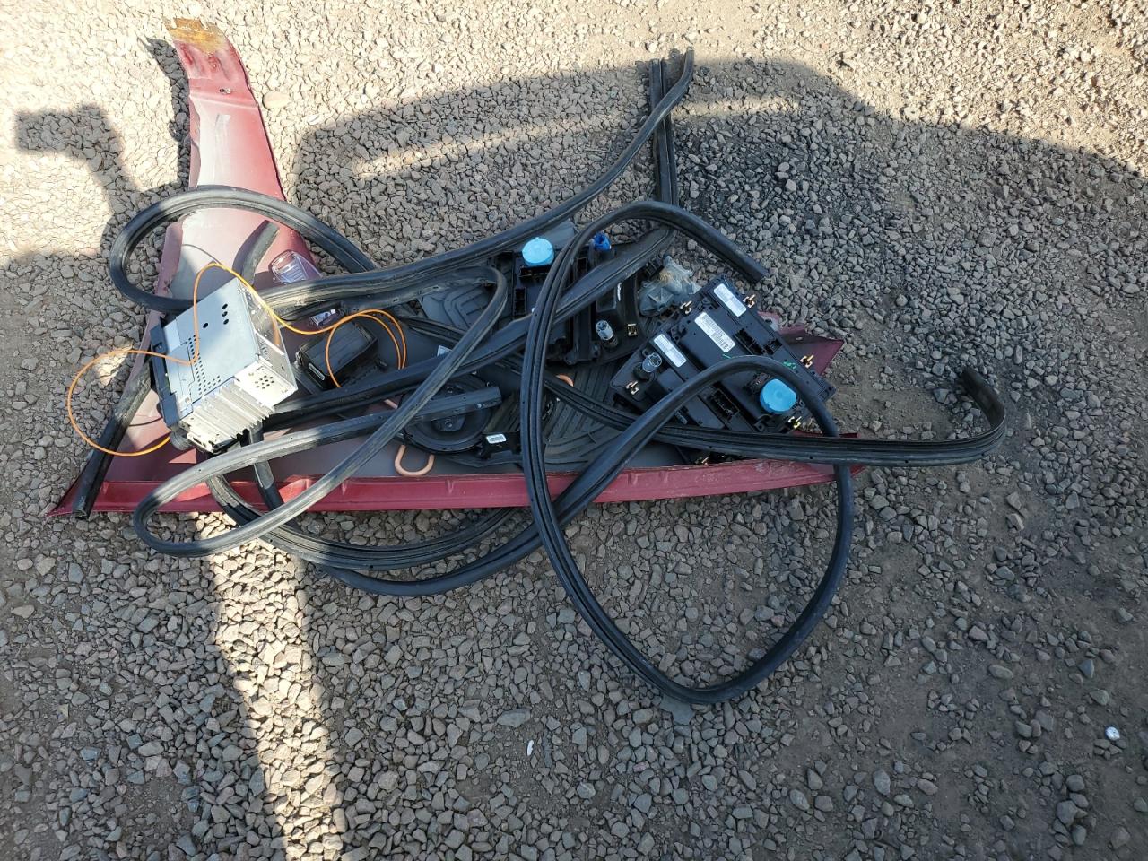 2005 Jeep Grand Cherokee Laredo VIN: 1J4HR48N25C604679 Lot: 68516905