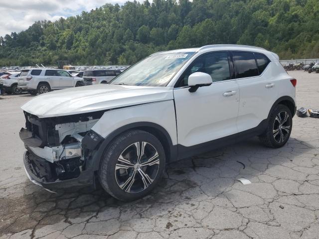  VOLVO XC40 2021 Белы