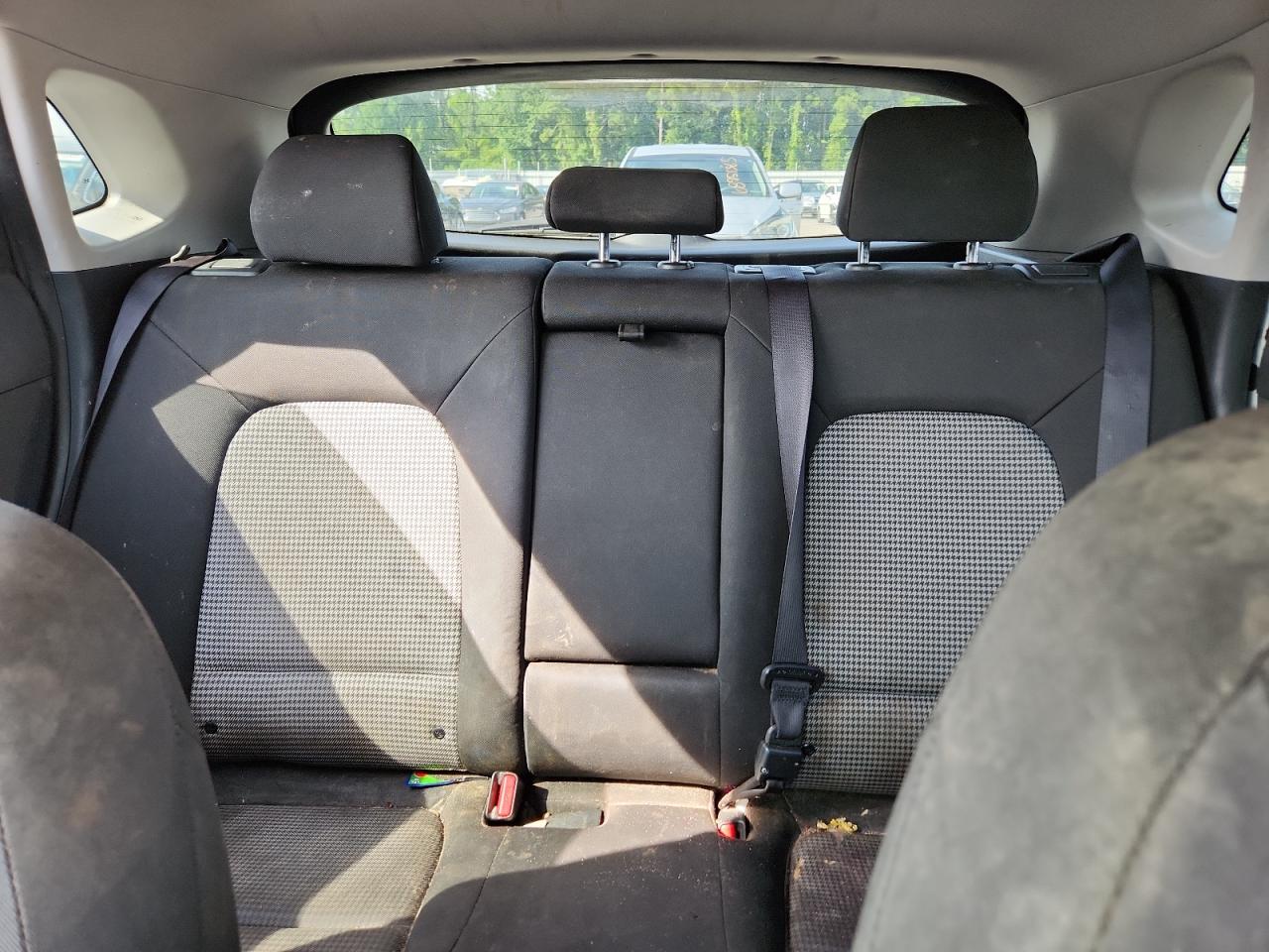 2018 Hyundai Kona Sel VIN: KM8K62AA9JU177517 Lot: 69615905