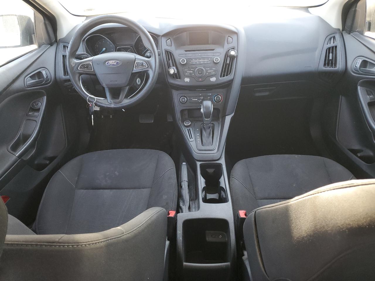 2016 Ford Focus S VIN: 1FADP3E24GL366292 Lot: 70475535