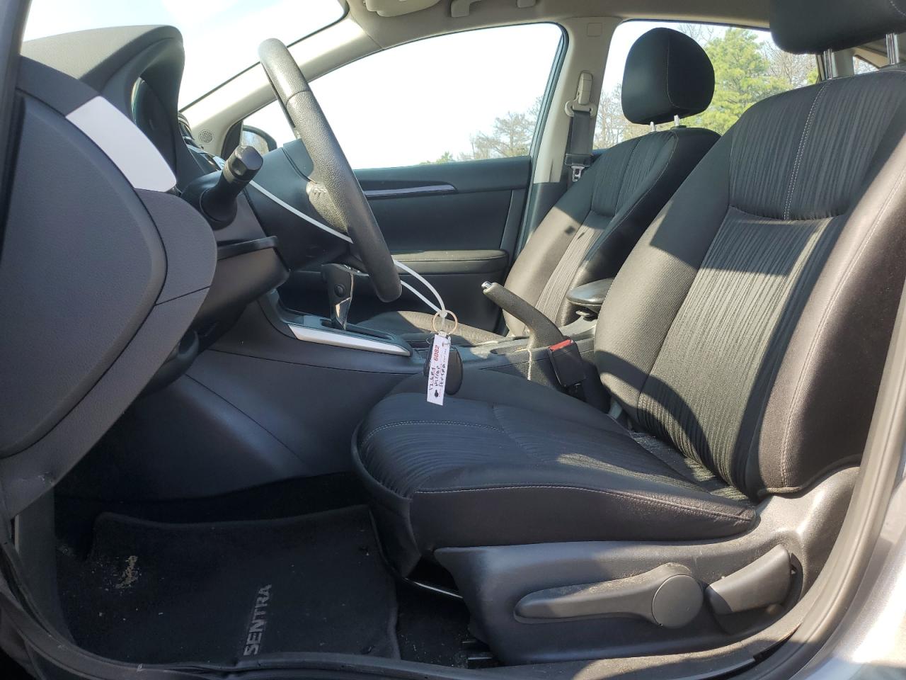 2017 Nissan Sentra S VIN: 3N1AB7AP5HL713092 Lot: 67612395