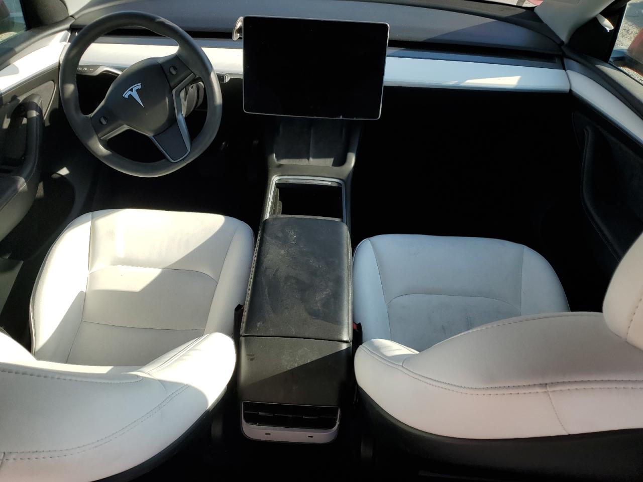 2023 Tesla Model Y VIN: 7SAYGDEEXPF625420 Lot: 68041225