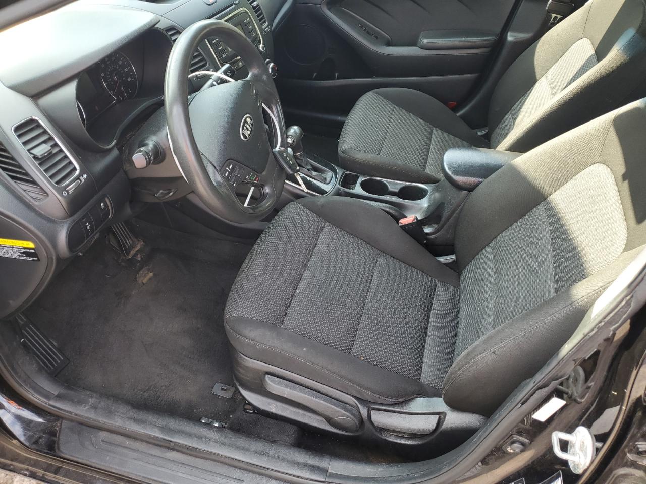 2018 Kia Forte Lx VIN: 3KPFK4A74JE202355 Lot: 68695045