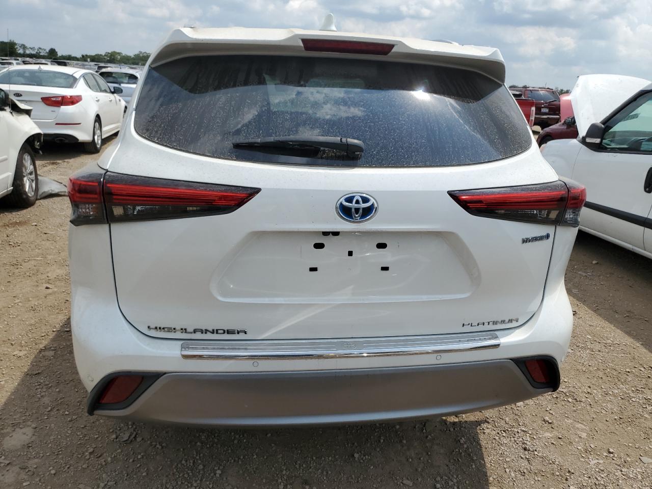 5TDEBRCH0MS026056 2021 Toyota Highlander Hybrid Platinum