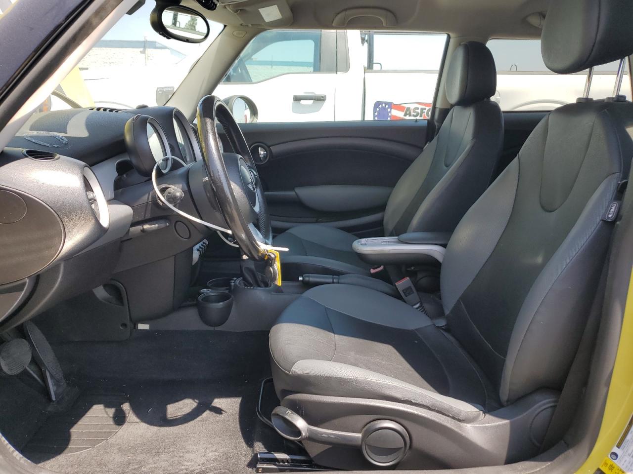 2010 Mini Cooper VIN: WMWMF3C58ATZ64612 Lot: 68123265