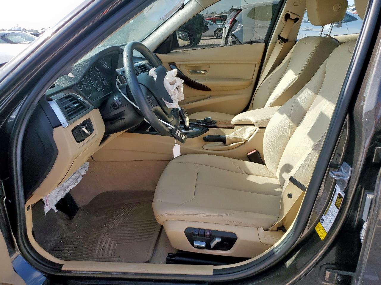 2016 BMW 320 I VIN: WBA8E1G57GNT34399 Lot: 70945075