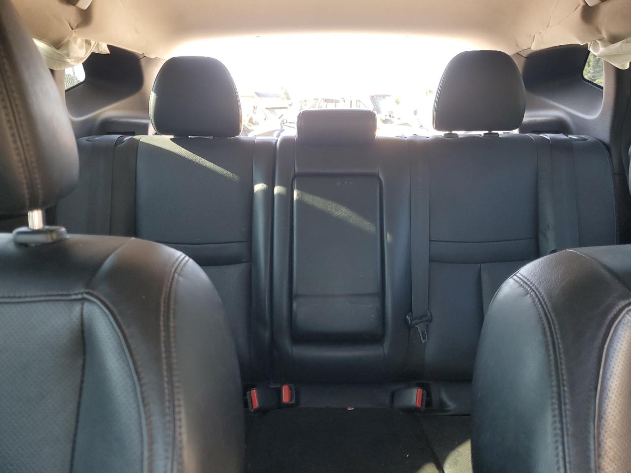 2017 Nissan Rogue Sport S VIN: JN1BJ1CR7HW138264 Lot: 70040075