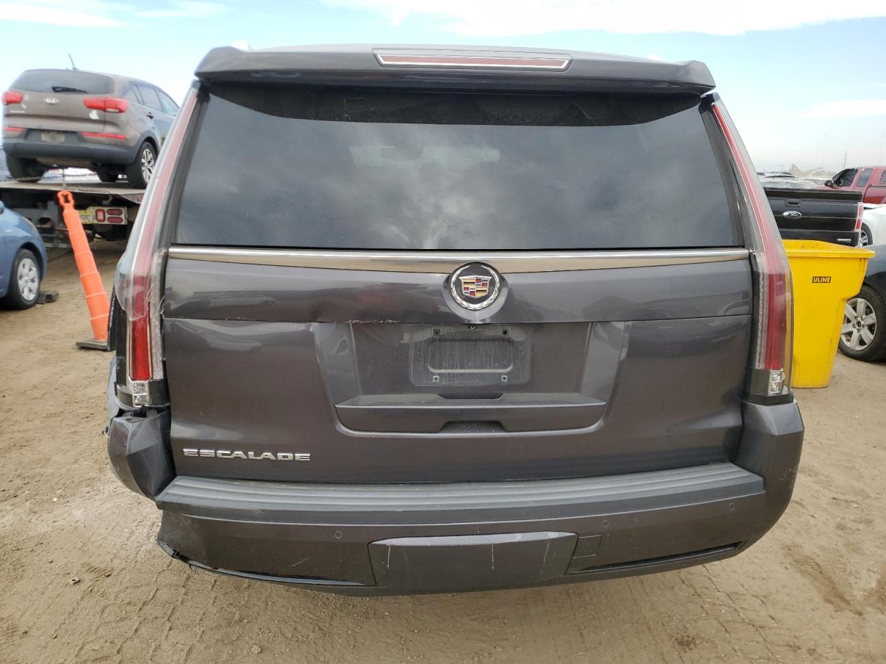 2015 Cadillac Escalade Luxury VIN: 1GYS4BKJ7FR174077 Lot: 68317665