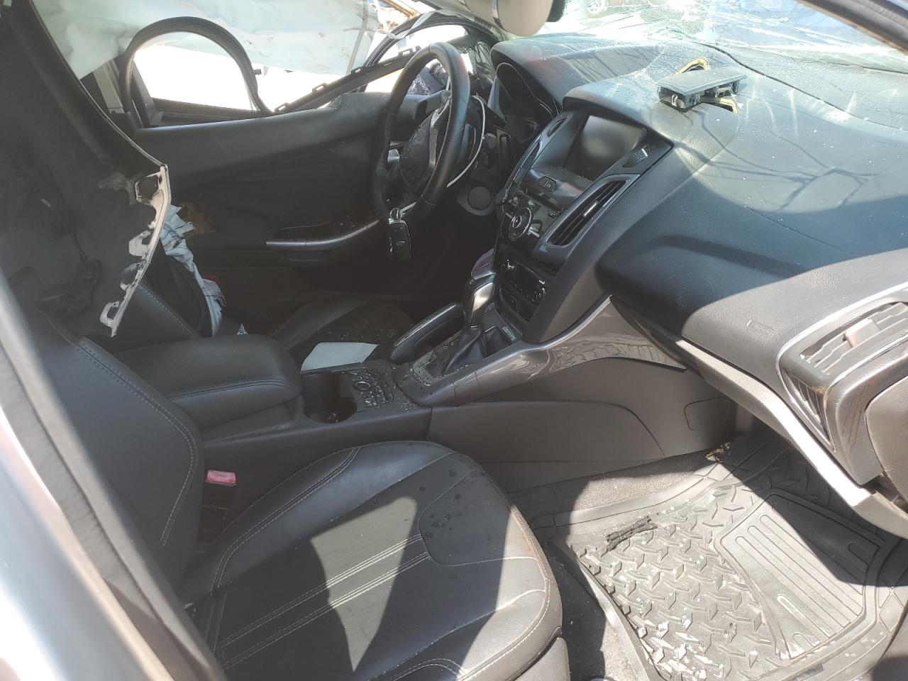 2013 Ford Focus Titanium VIN: 1FADP3J26DL334543 Lot: 69324055