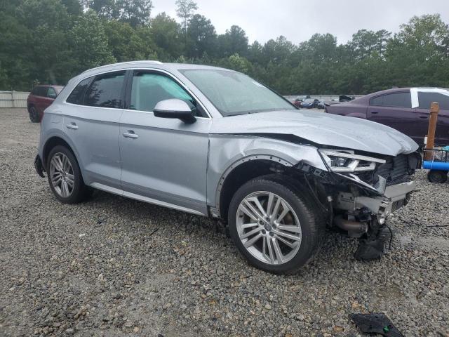  AUDI Q5 2018 Серебристый