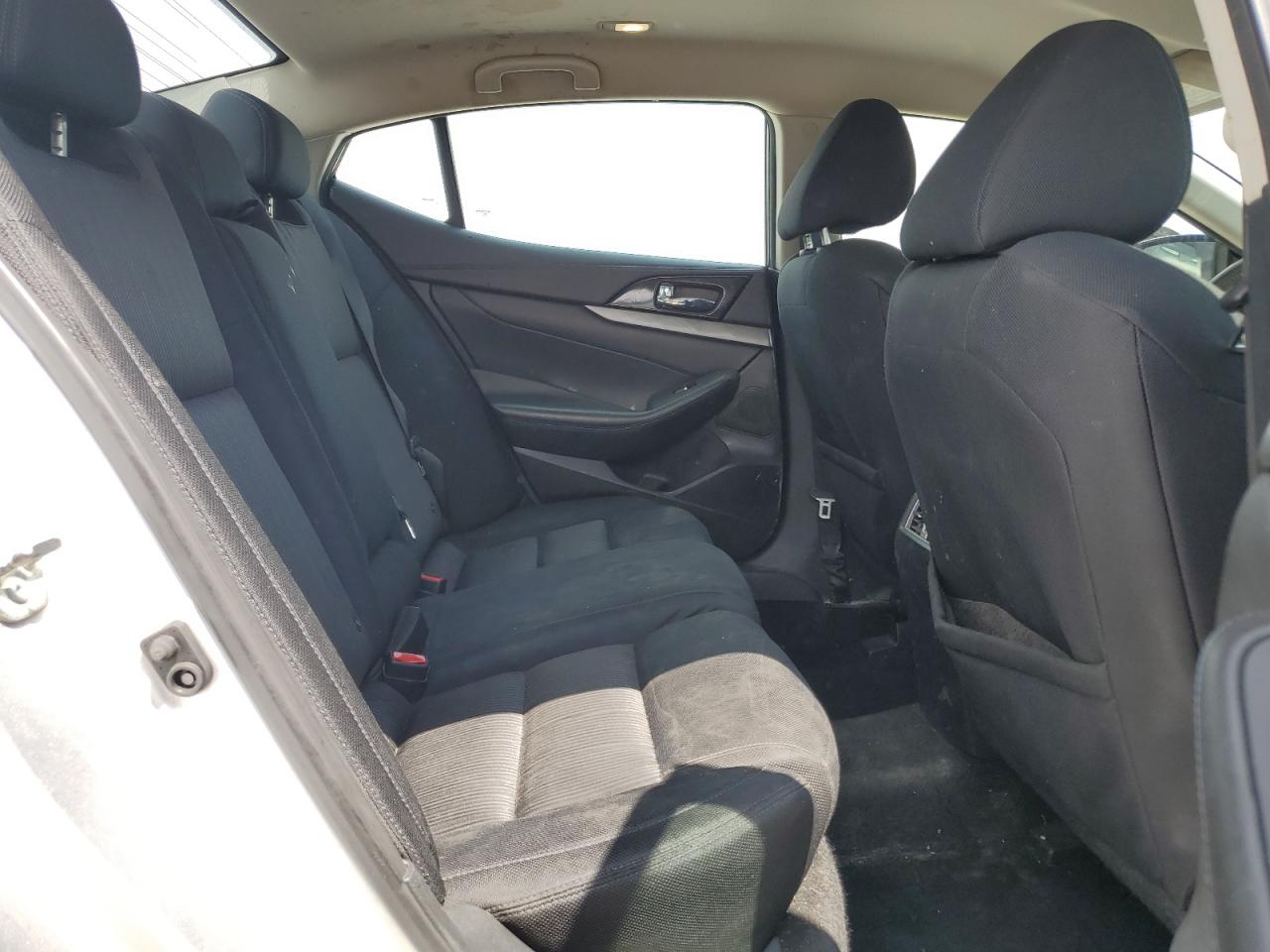 1N4AA6AP8JC407375 2018 Nissan Maxima 3.5S