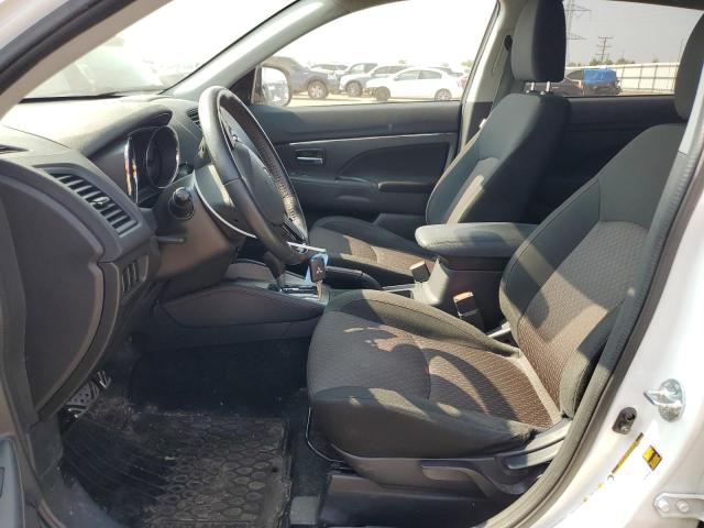  MITSUBISHI OUTLANDER 2018 Белы