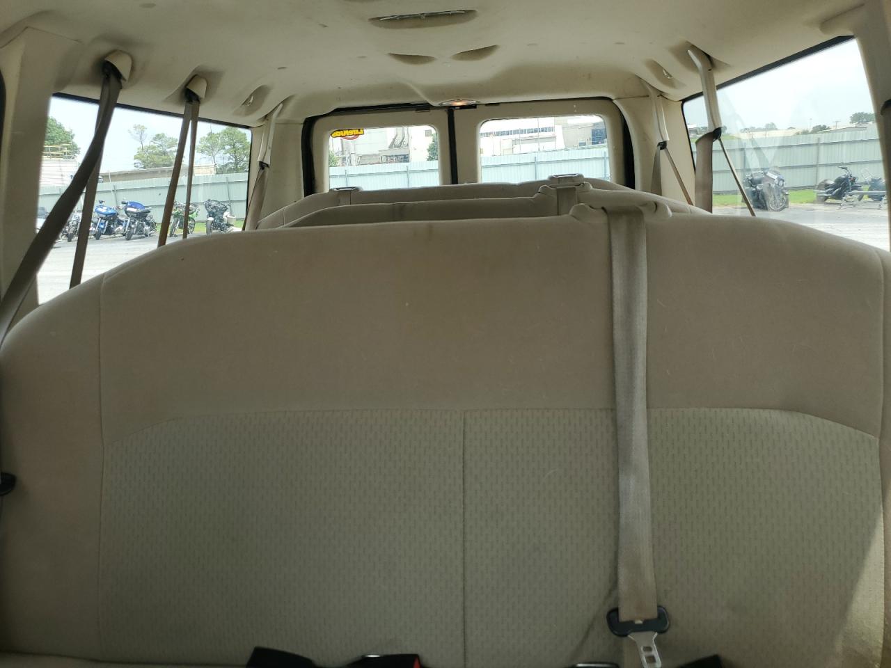 2012 Ford Econoline E350 Super Duty Wagon VIN: 1FBNE3BL6CDA28550 Lot: 68585985