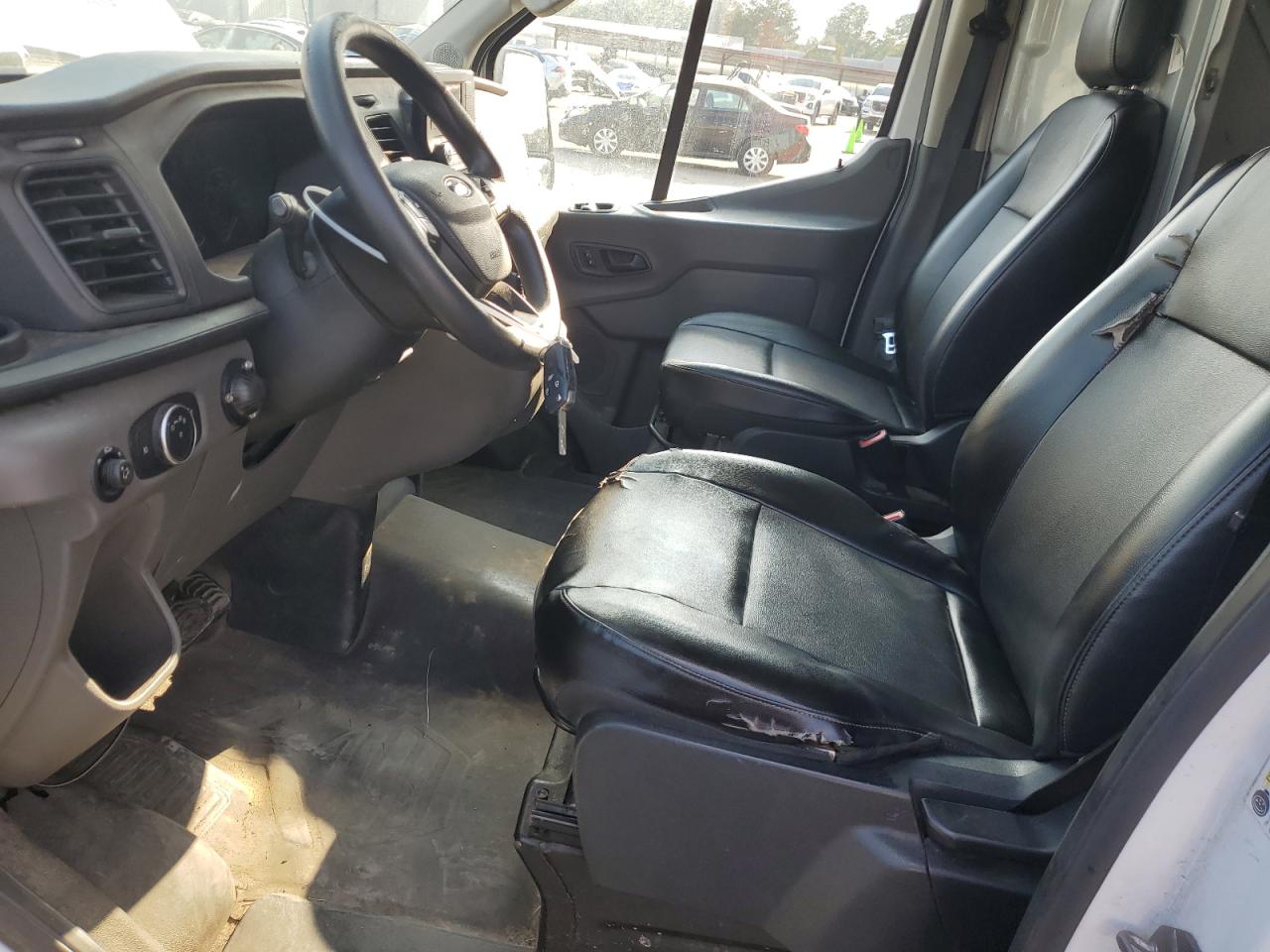 2020 Ford Transit T-350 VIN: 1FTBW3X81LKA65680 Lot: 69243575