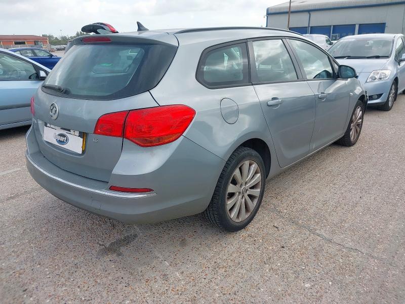 2015 VAUXHALL ASTRA 1.6I 16V DESIGN 5DR