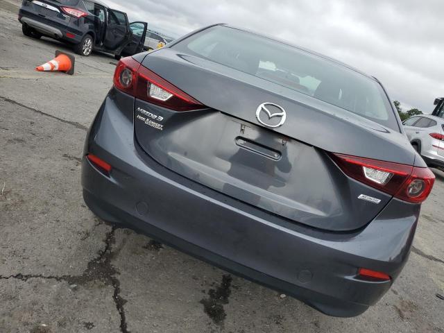 Sedans MAZDA 3 2015 Szary