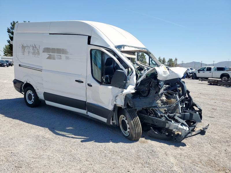  FORD TRANSIT 2022 Белы