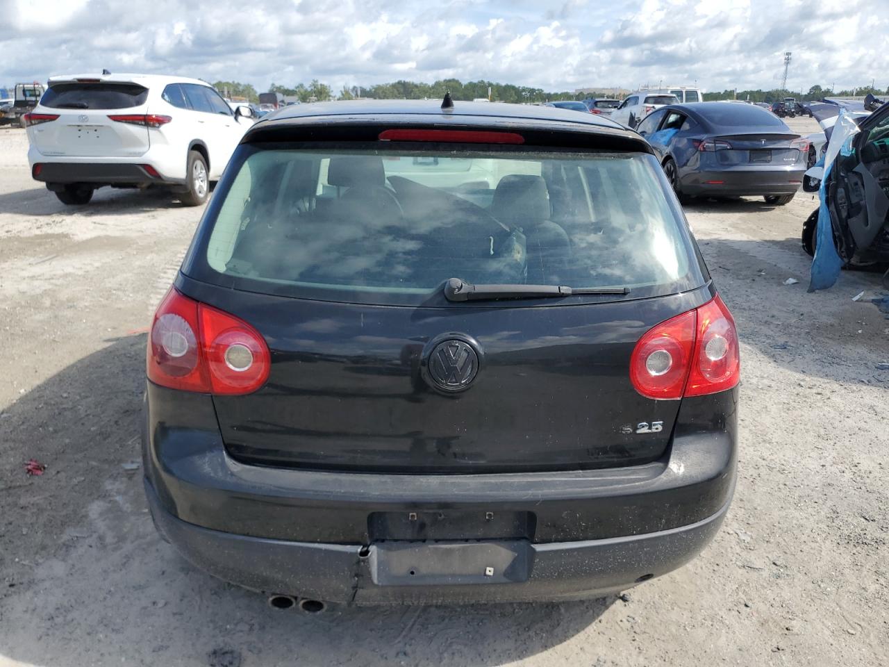 2007 Volkswagen Rabbit VIN: WVWDR71K47W162379 Lot: 68718415