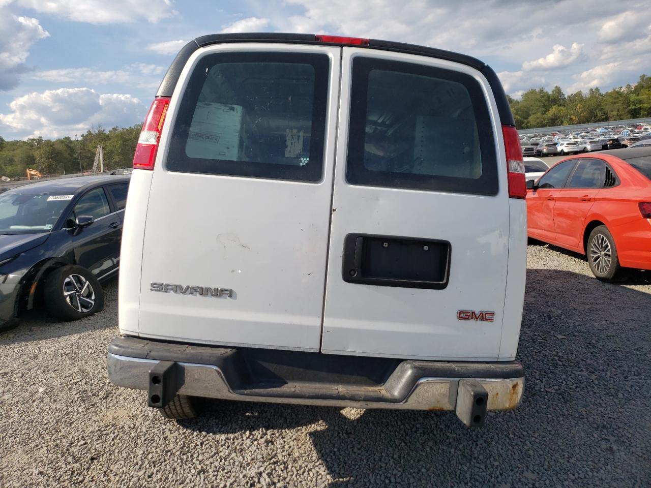 2017 GMC Savana G2500 VIN: 1GTW7AFF0H1903682 Lot: 70851205