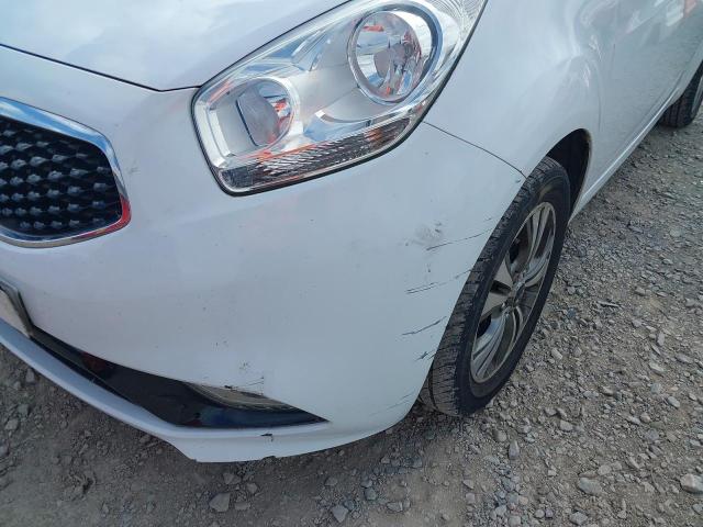 2015 KIA VENGA 3 CR