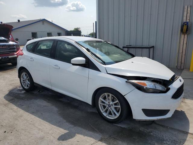  FORD FOCUS 2018 Белы