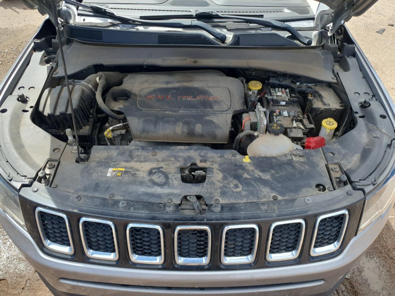 2019 Jeep Compass Limited VIN: 3C4NJDCB8KT767625 Lot: 70558285