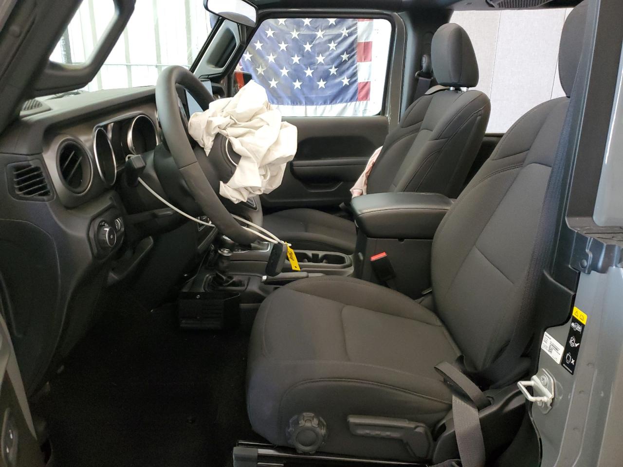 2023 Jeep Wrangler Sport VIN: 1C4HJXAG9PW677785 Lot: 70341275