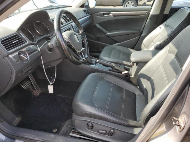 Седаны VOLKSWAGEN PASSAT 2016 Серый