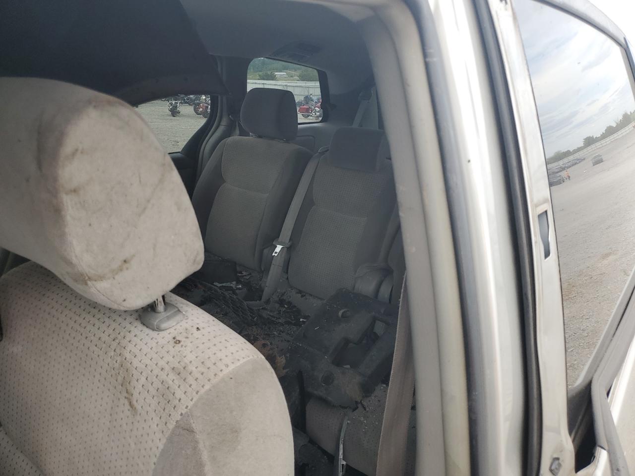 2008 Toyota Sienna Ce VIN: 5TDZK23C48S102915 Lot: 70332855