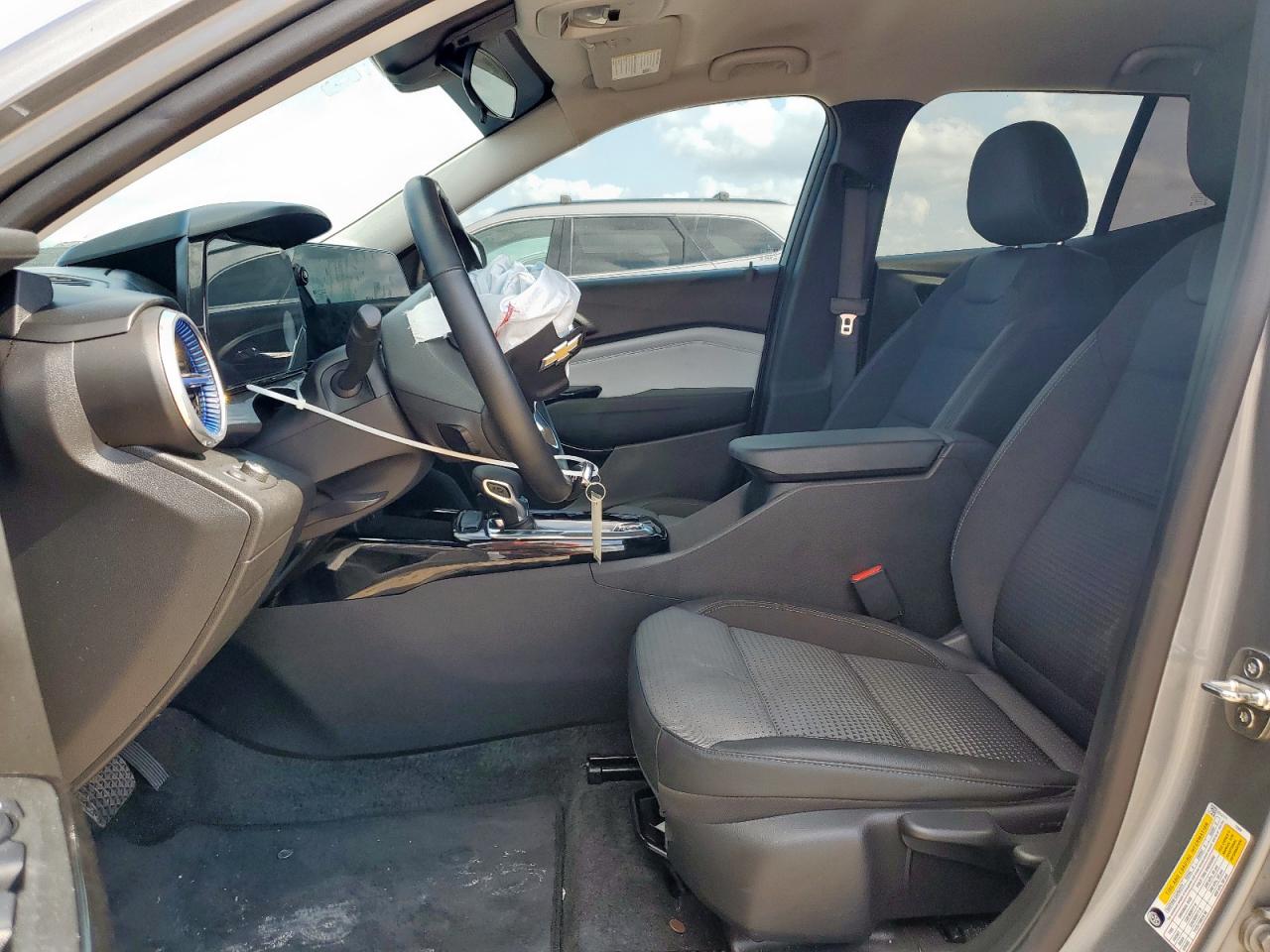 2024 Chevrolet Trax 1Lt VIN: KL77LHE2XRC070323 Lot: 68197995