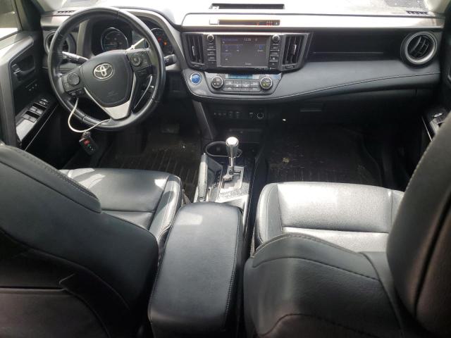 Паркетники TOYOTA RAV4 2017 Белы