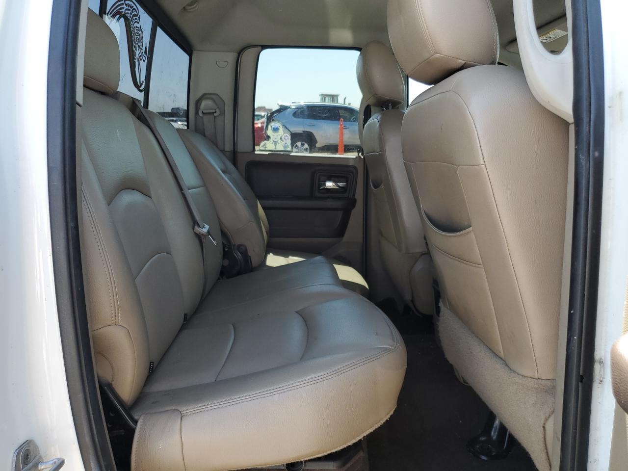 2010 Dodge Ram 1500 VIN: 1D7RV1GT5AS260789 Lot: 70001145