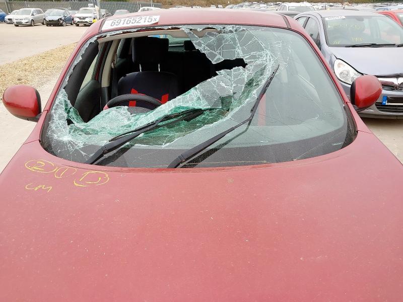 2010 NISSAN JUKE ACENT
