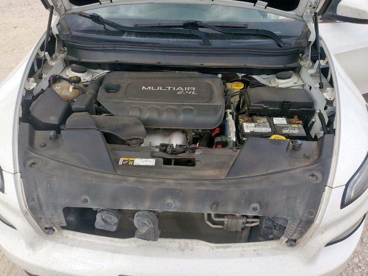 2019 Jeep Cherokee Latitude VIN: 1C4PJLCB3HD214639 Lot: 68956495