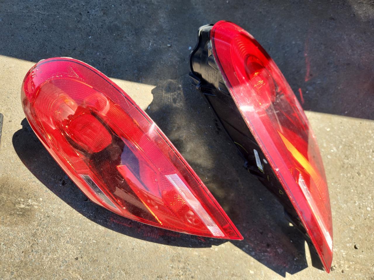 2014 Volkswagen Beetle VIN: 3VW517AT6EM820430 Lot: 69192125