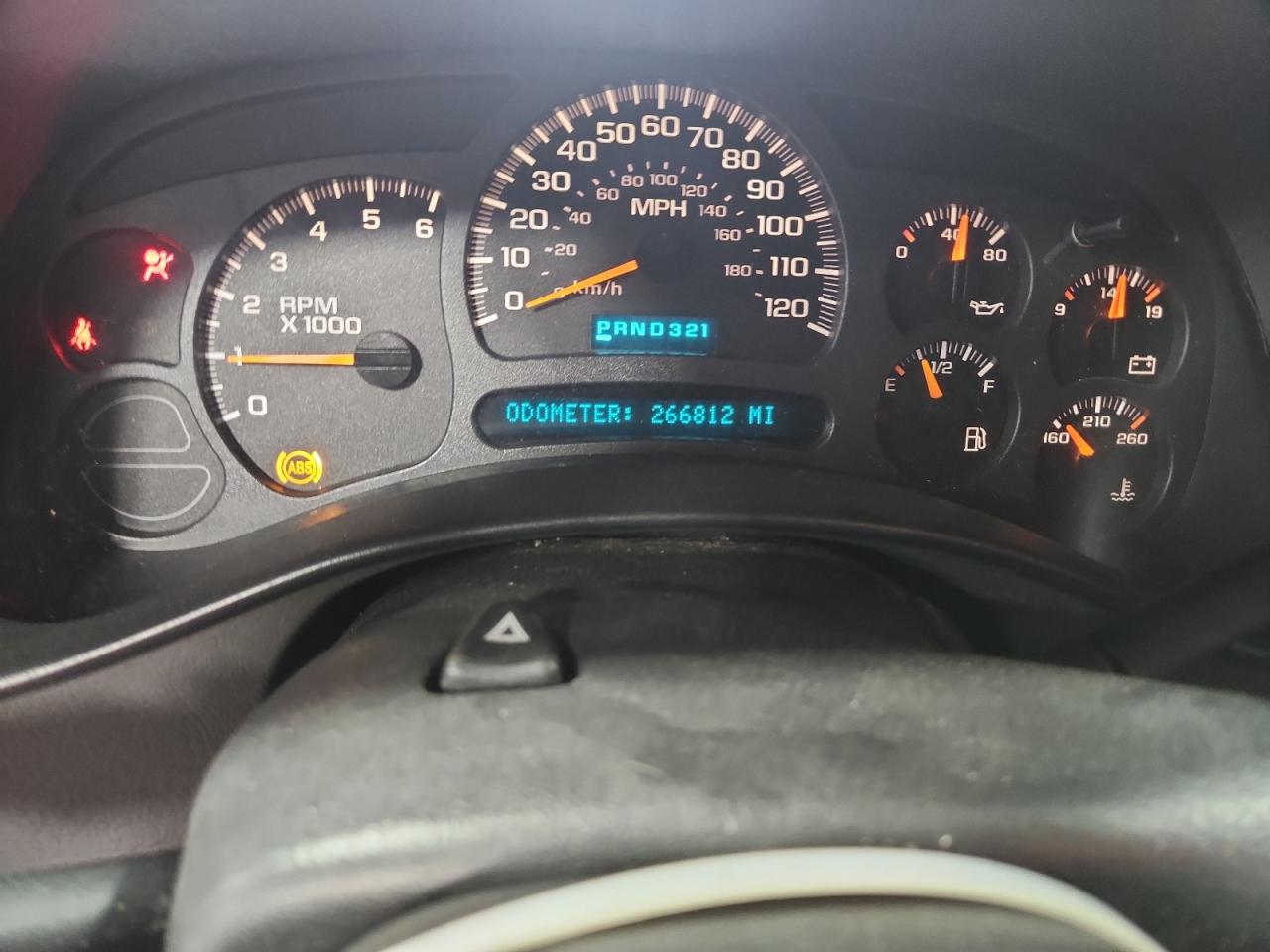 2004 Chevrolet Tahoe K1500 VIN: 1GNEK13Z64R227315 Lot: 67542205