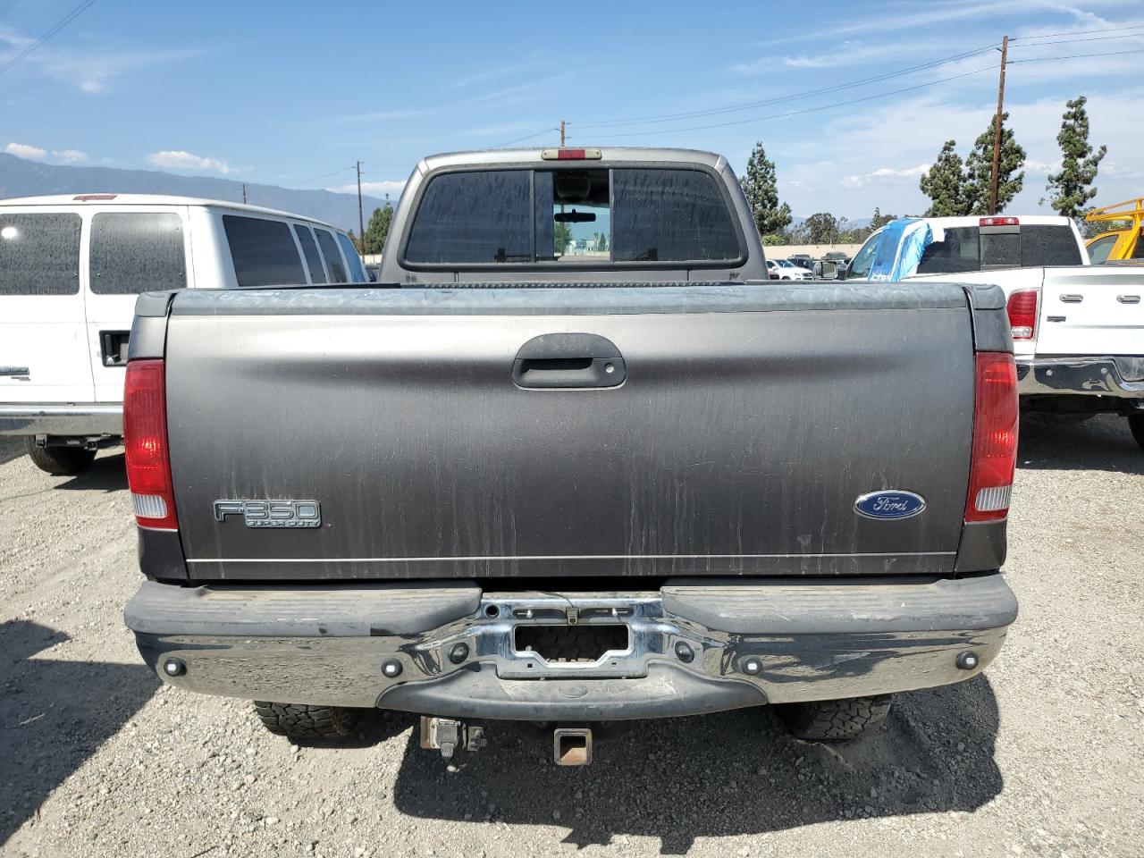 2004 Ford F350 Srw Super Duty VIN: 1FTSW31PX4ED06880 Lot: 70274045