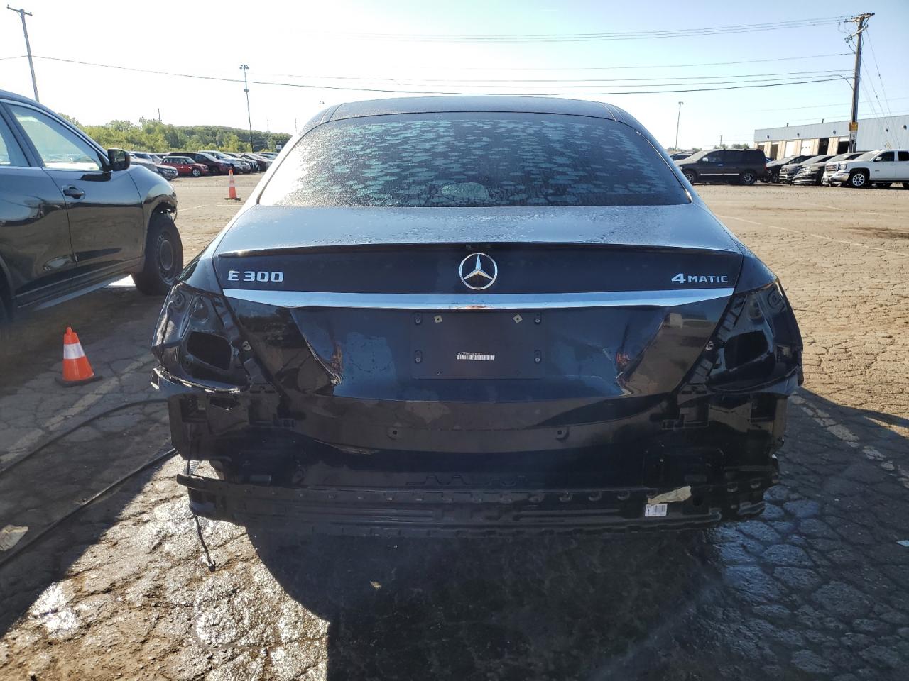 2017 Mercedes-Benz E 300 VIN: WDDZF4JB6HA090375 Lot: 69556055