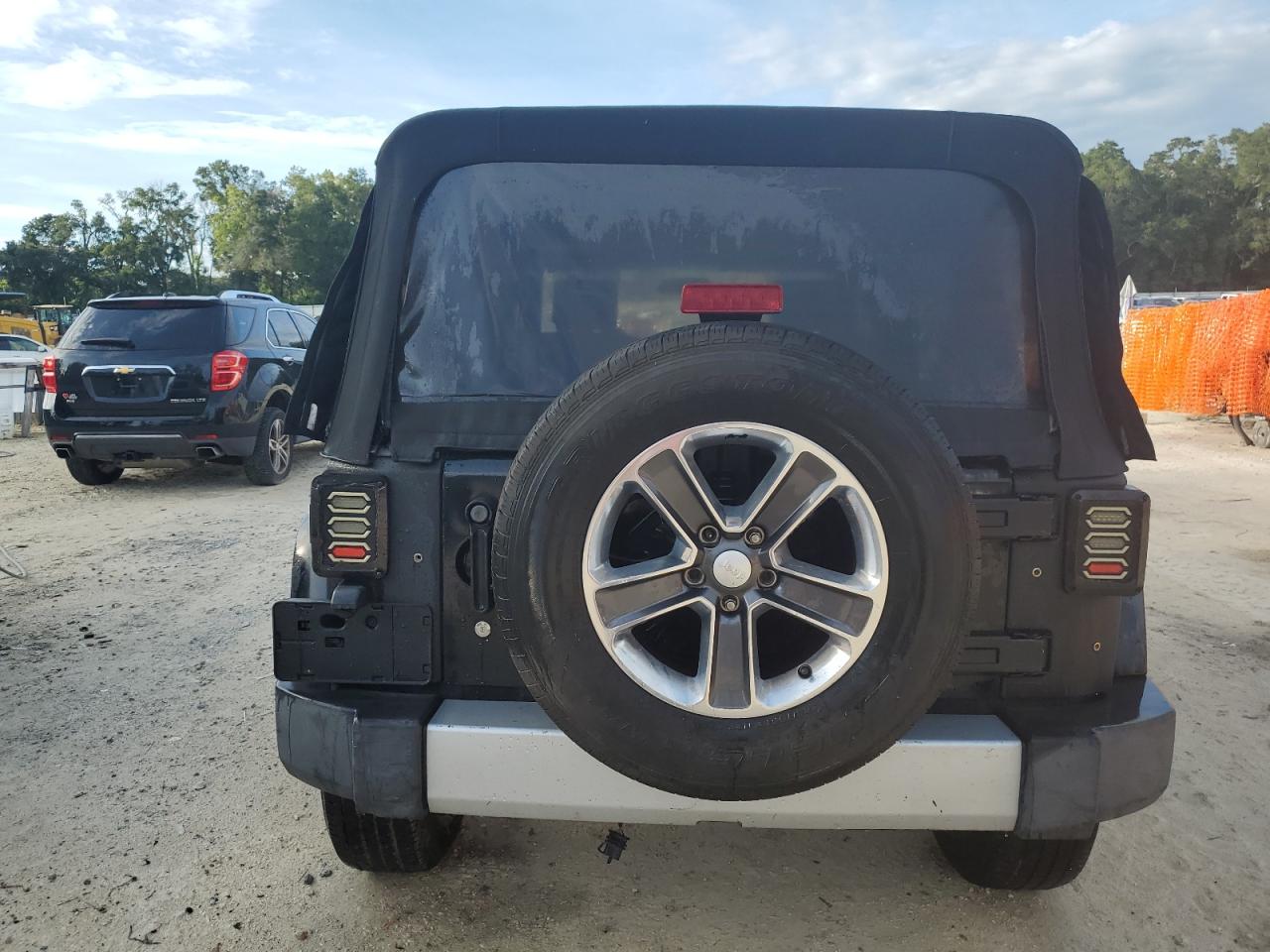 2018 Jeep Wrangler Unlimited Sport VIN: 1C4BJWDG7JL840955 Lot: 65811655