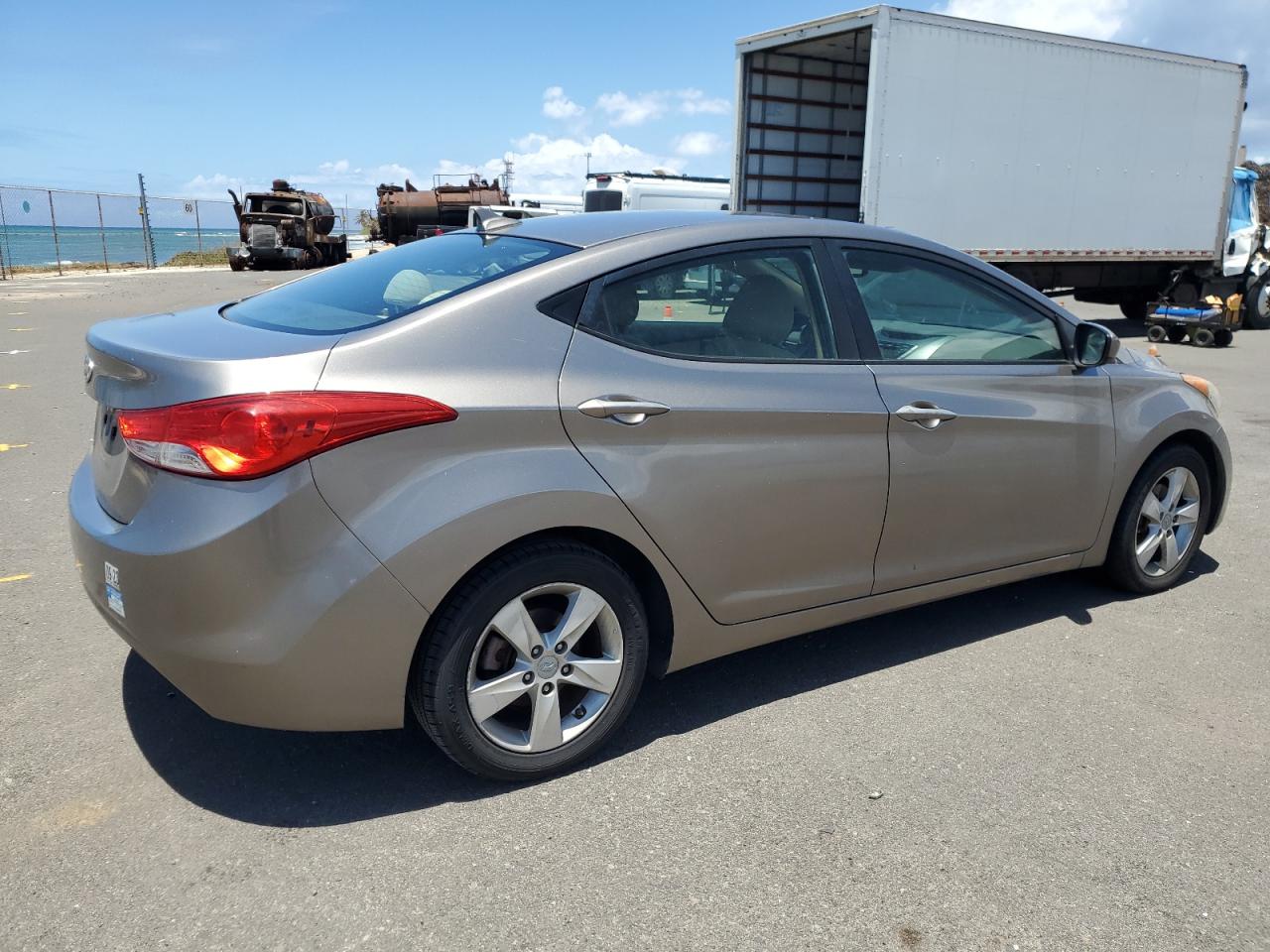 2012 Hyundai Elantra Gls grey null gas 5NPDH4AE7CH100678 photo #4