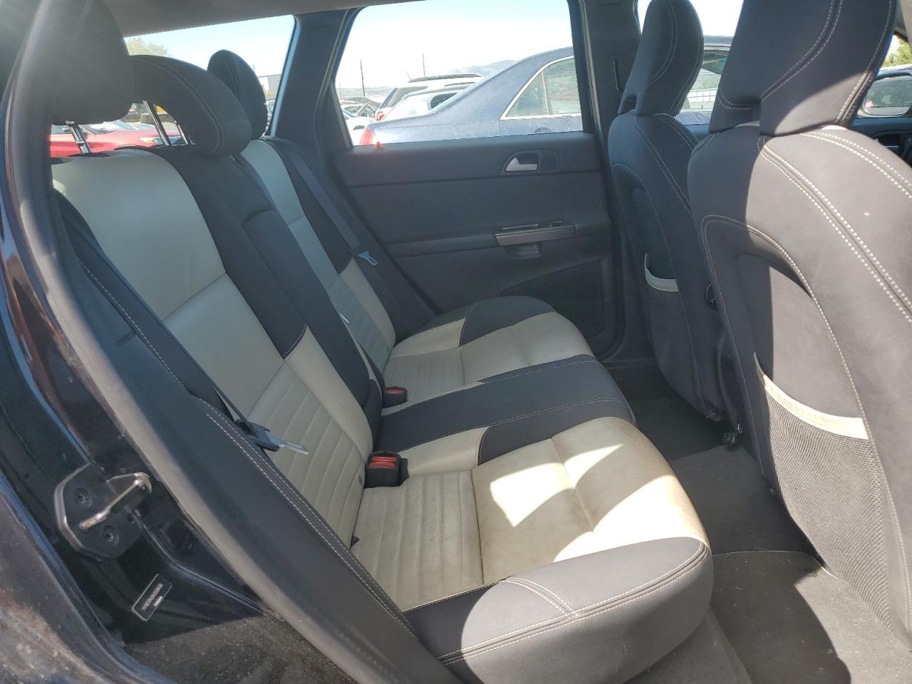 2010 Volvo V50 T5 VIN: YV1672MJ1A2528456 Lot: 68735085