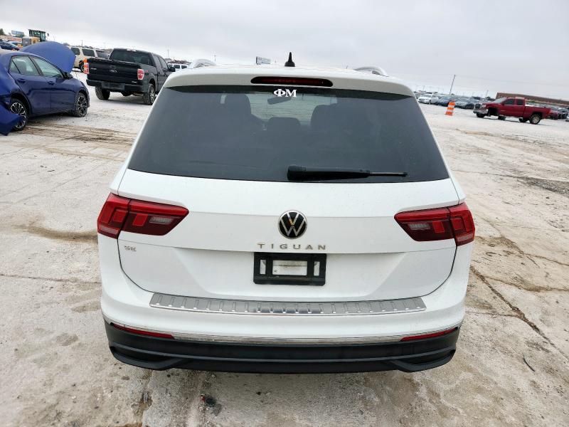  VOLKSWAGEN TIGUAN 2022 Белы