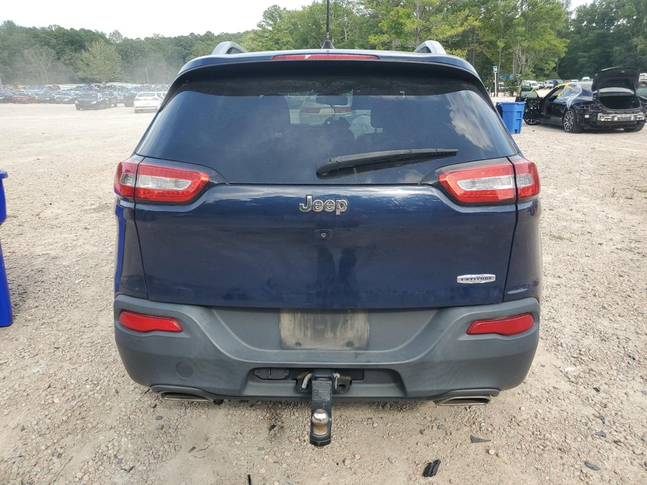 2016 Jeep Cherokee Latitude VIN: 1C4PJLCS7GW337041 Lot: 69350665